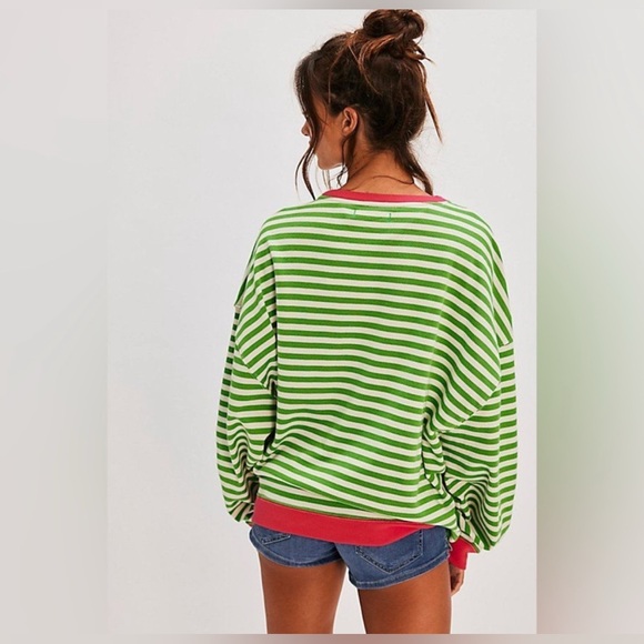 NEW Free People Classic Striped Oversized Crewneck Pink Clover - Picture 3 of 3